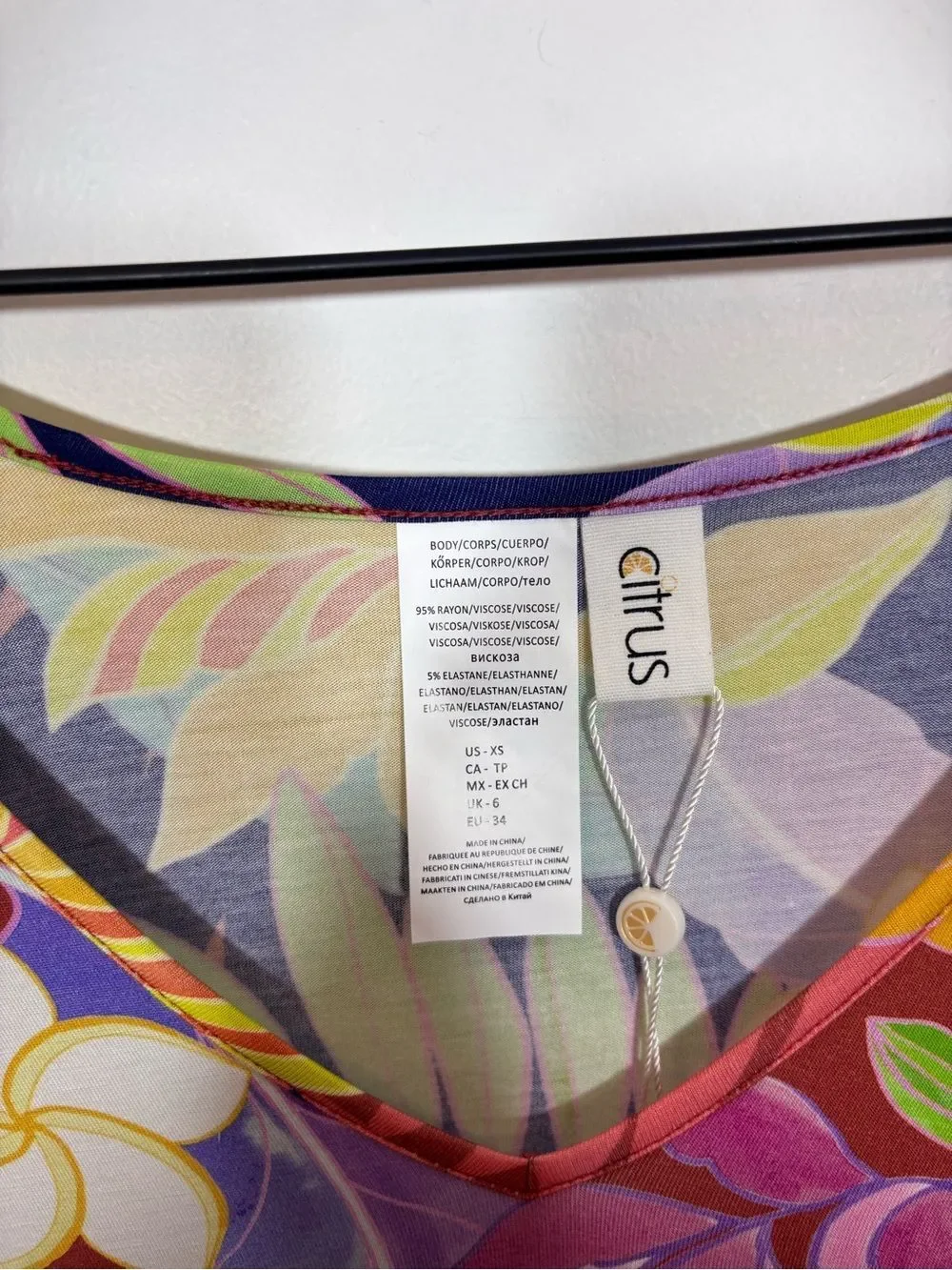 Citrus Women's Standard Tunic Swimsuit Cover Up NWT XS Multi in the Tropics